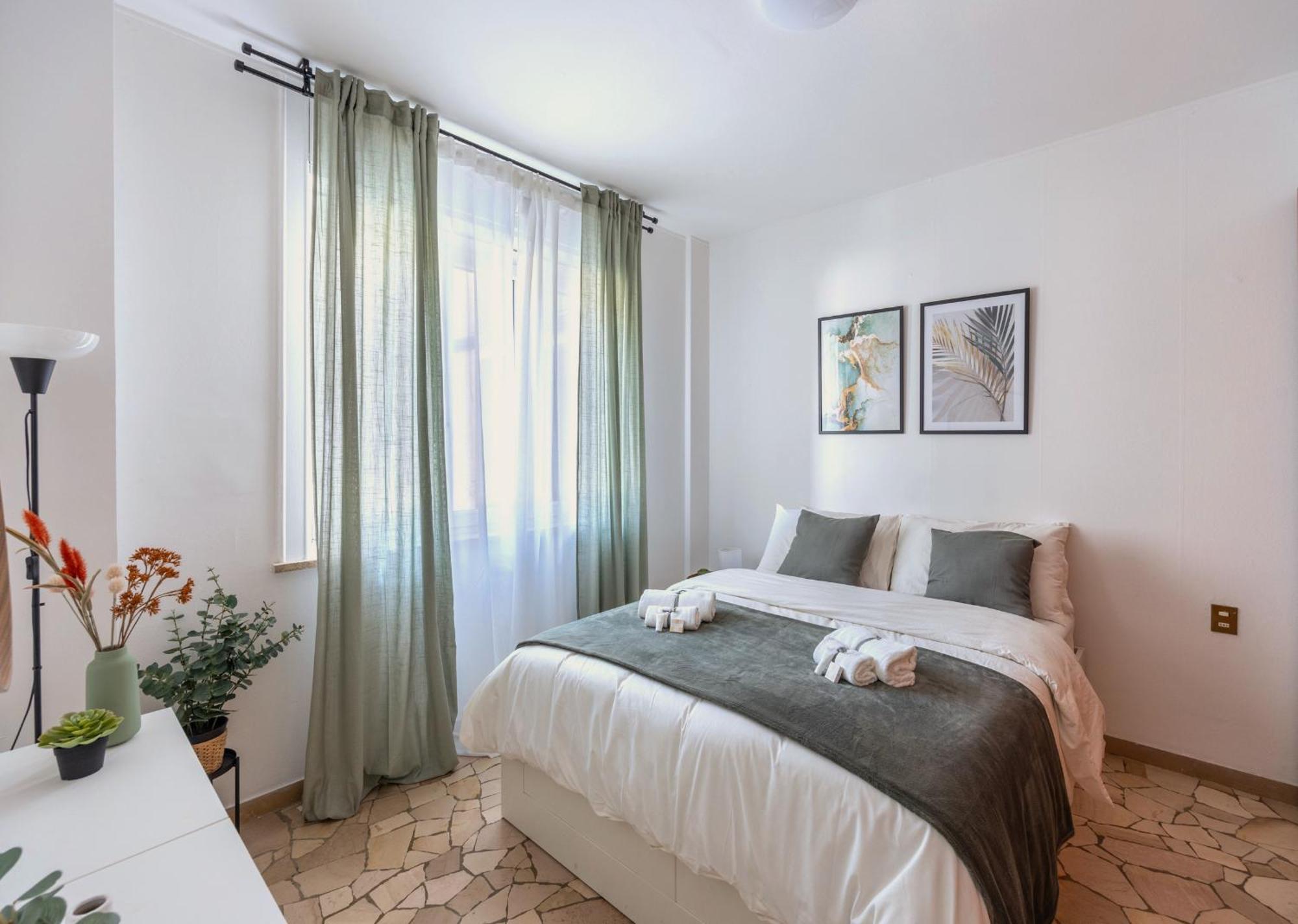 8 Min Dalla Metro Casa Elegante Con Netflix E Wifi มิลาน ภายนอก รูปภาพ