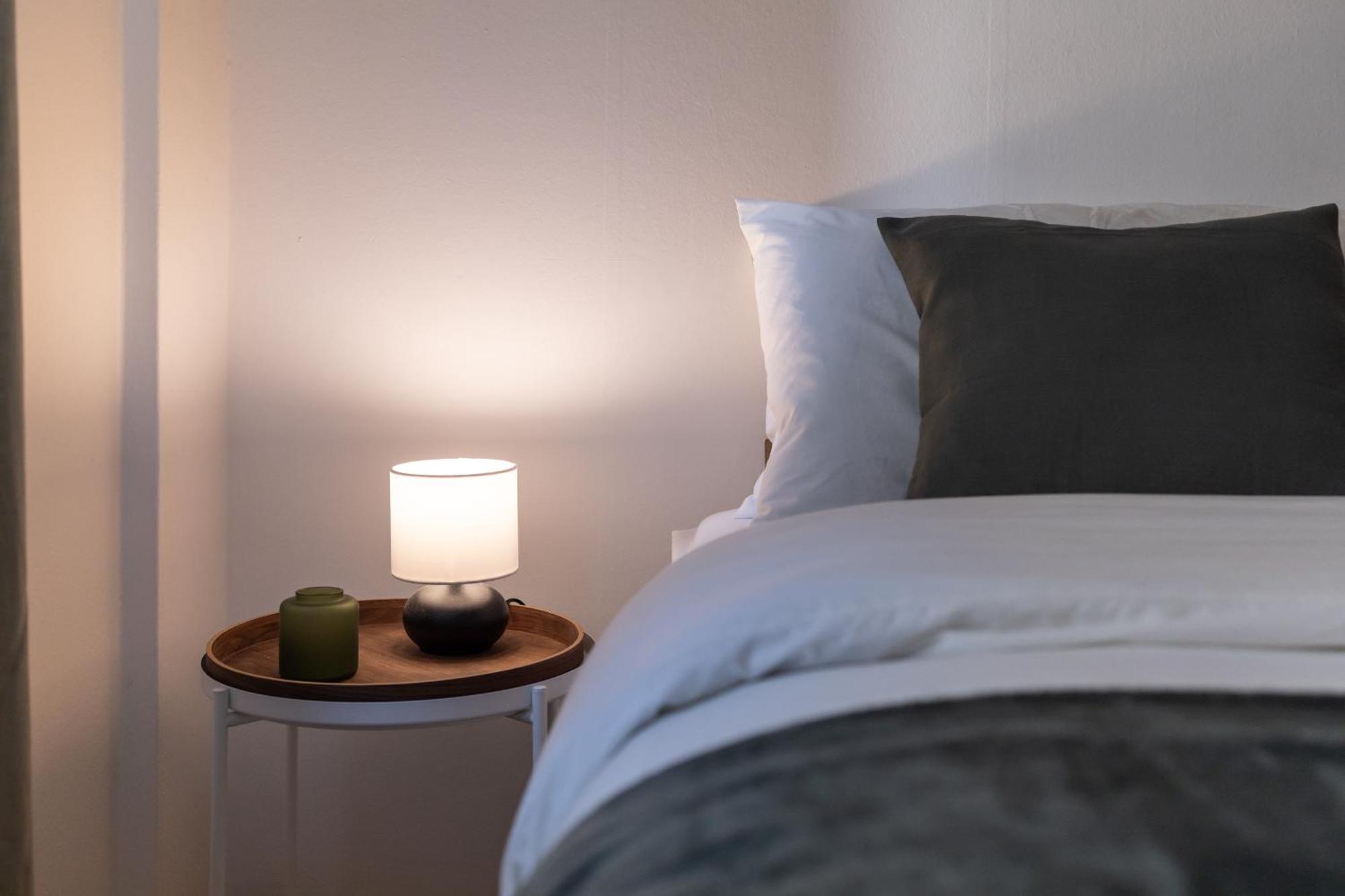 8 Min Dalla Metro Casa Elegante Con Netflix E Wifi มิลาน ภายนอก รูปภาพ